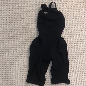 BRAND NEW Kneeskin Open-Back women’s 28